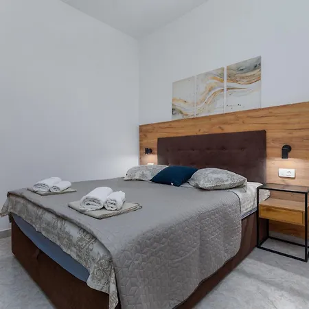 Family-friendly With Swimming Pool Zavode, Omis - 1021 Lokva Rogoznica