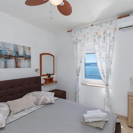 Family-friendly With Swimming Pool Zavode, Omis - 1021 Appartement